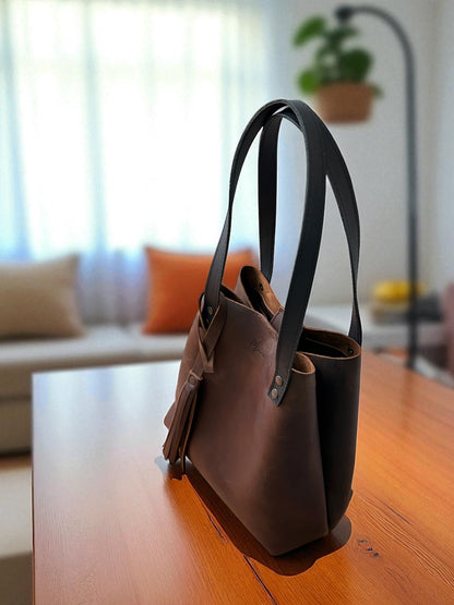 Tote Cuero Praga Plus+ Crazy Café Doble Vista + 💄Cosmetiquera 👝 Gratis!!