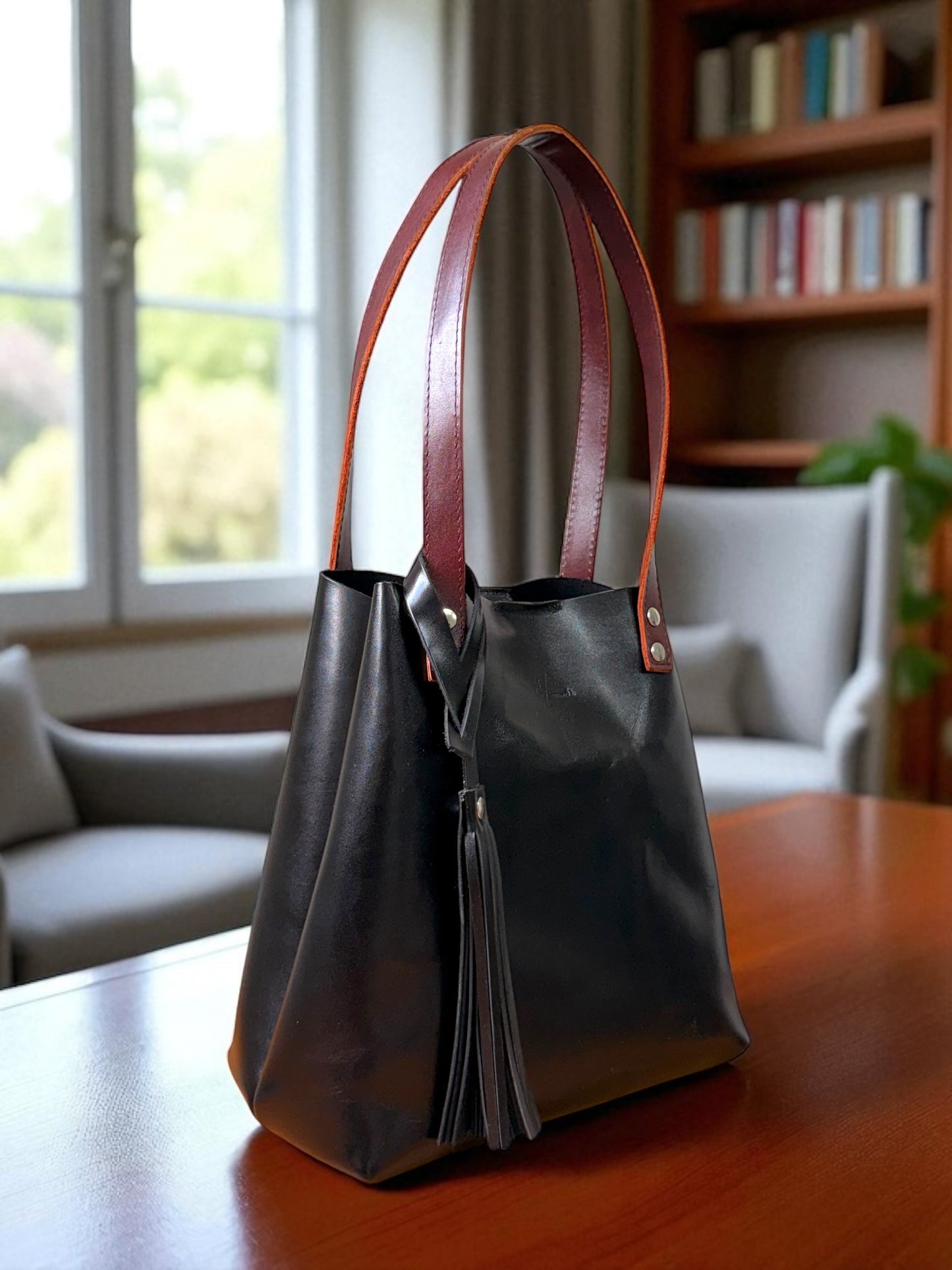 Bolso Tote Cuero Praga Plus+ Pull negro Doble Vista + 💄Cosmetiquera 👝 Gratis!!