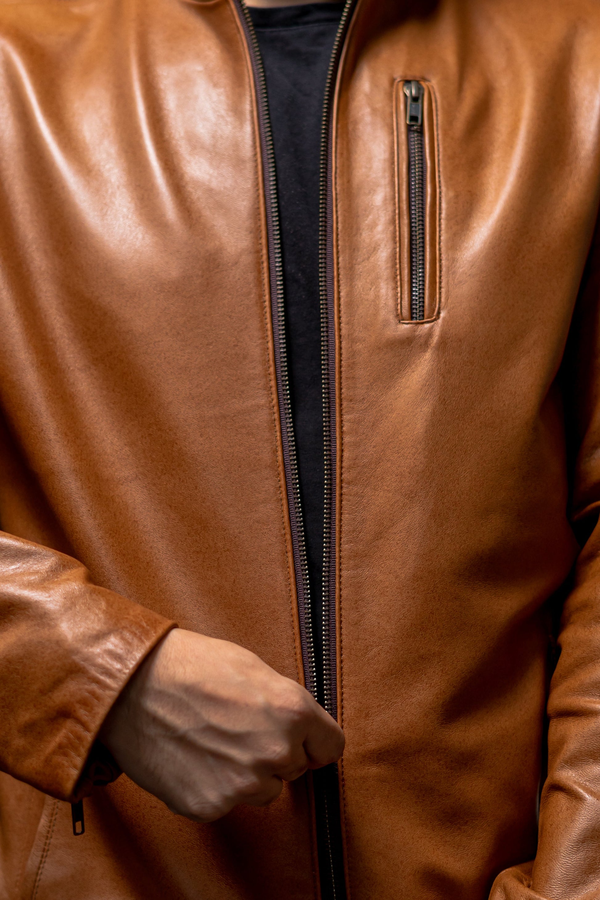 MOSVARTI chamarra chamarra modelo Ares color miel