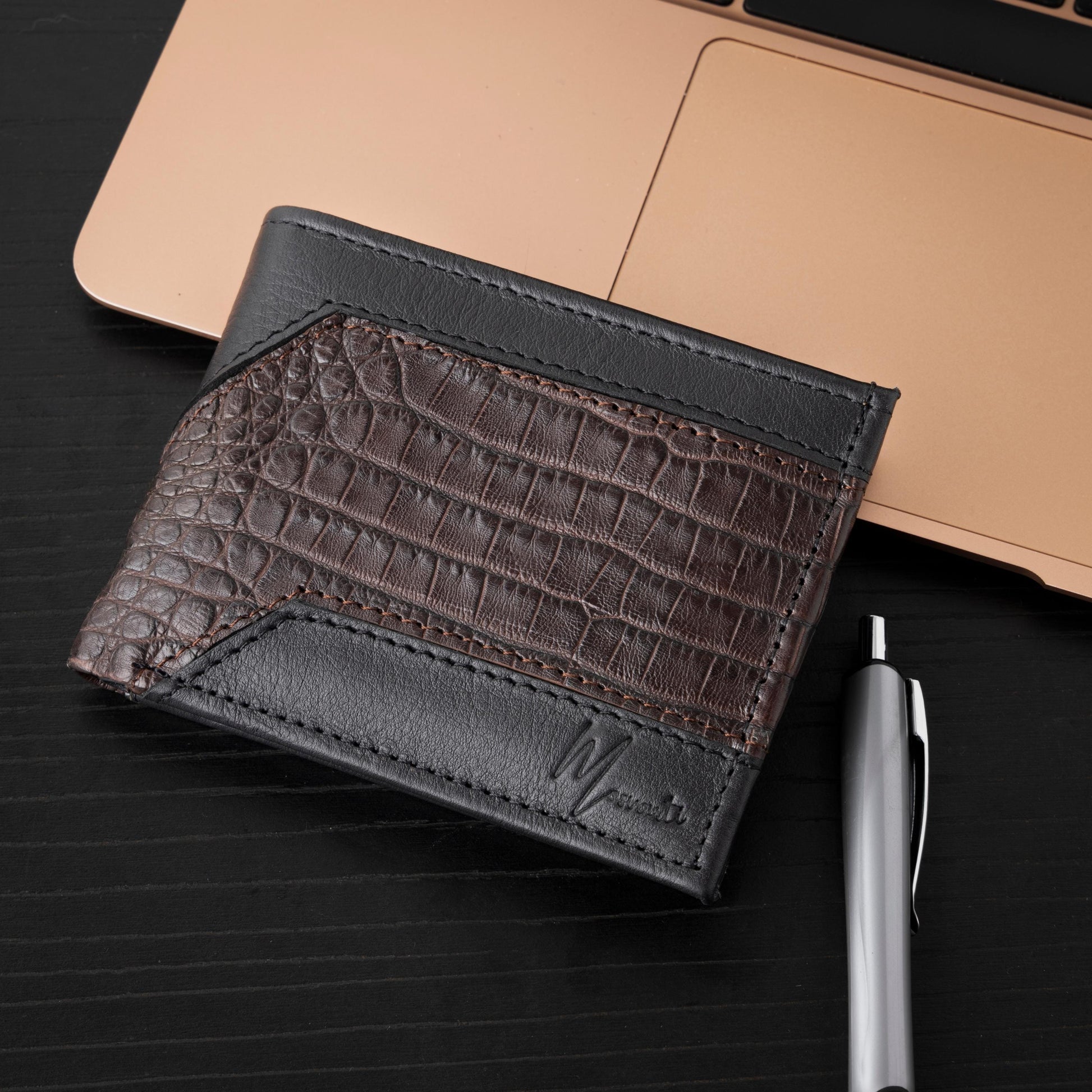 MOSVARTI Billeteras y clips para billetes Cartera caballero Leather exotic Genuine Mod. Zafari Negro/Cocodrilo cafe