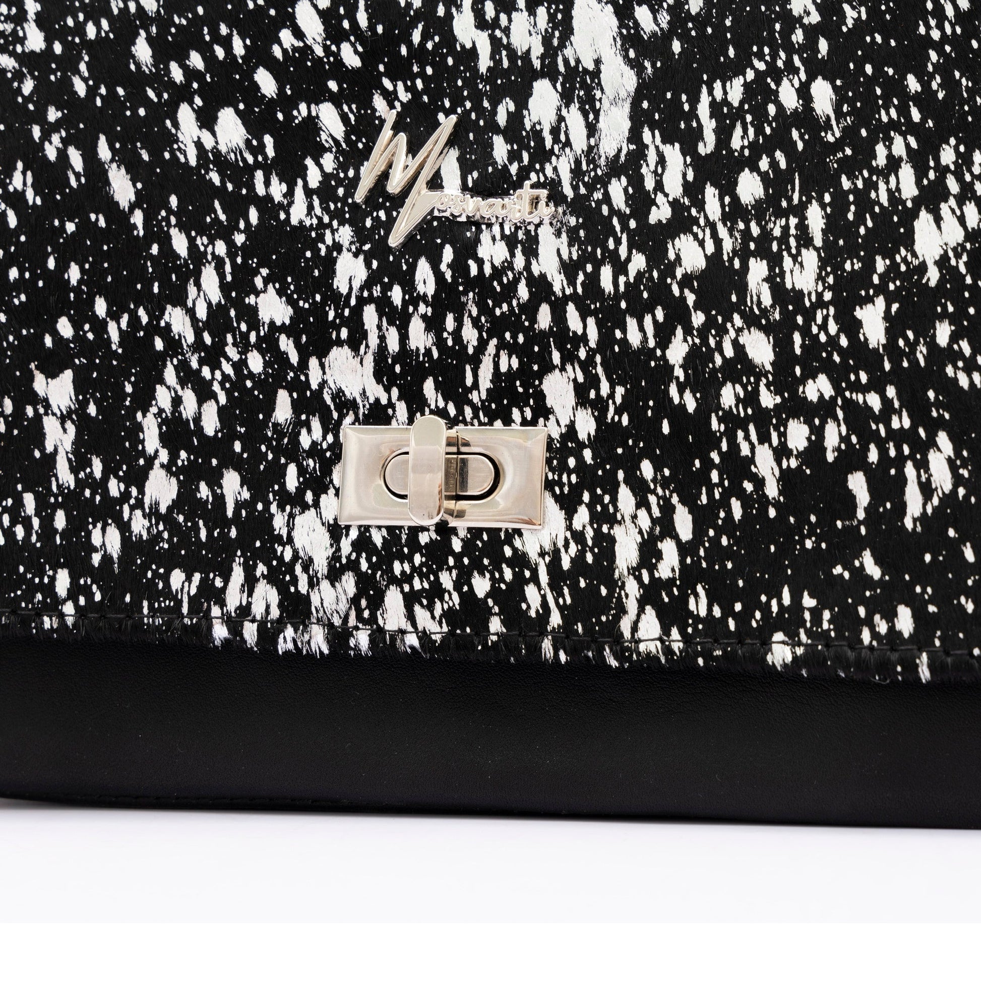 MOSVARTI Bolso Crossbody Piel (Pelo Bovino Manchas Plata)