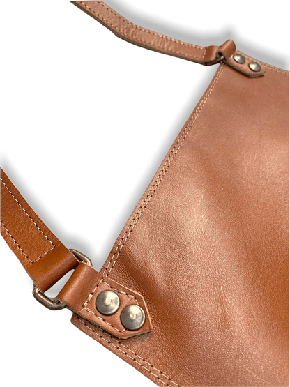 Mosvarti Mandil Piel 100% Genuina Mandil Parrillero Cuero Genuino (Pull up Miel)