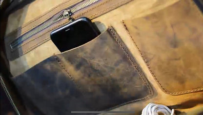 MOSVARTI Portafolio 100% Cuero Mod. Holmes ( Crazy Café)